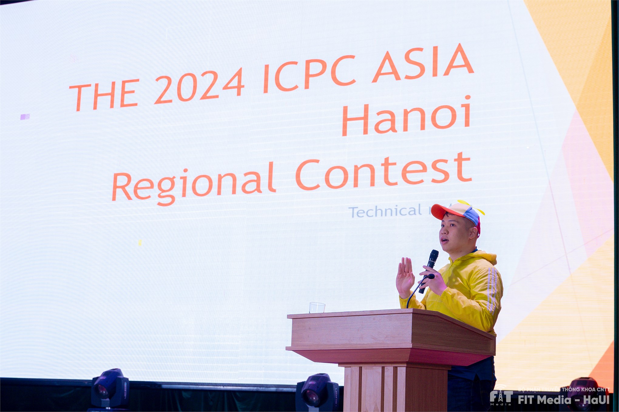 Lễ khai mạc Kỳ thi ICPC Asia Hanoi 2024
