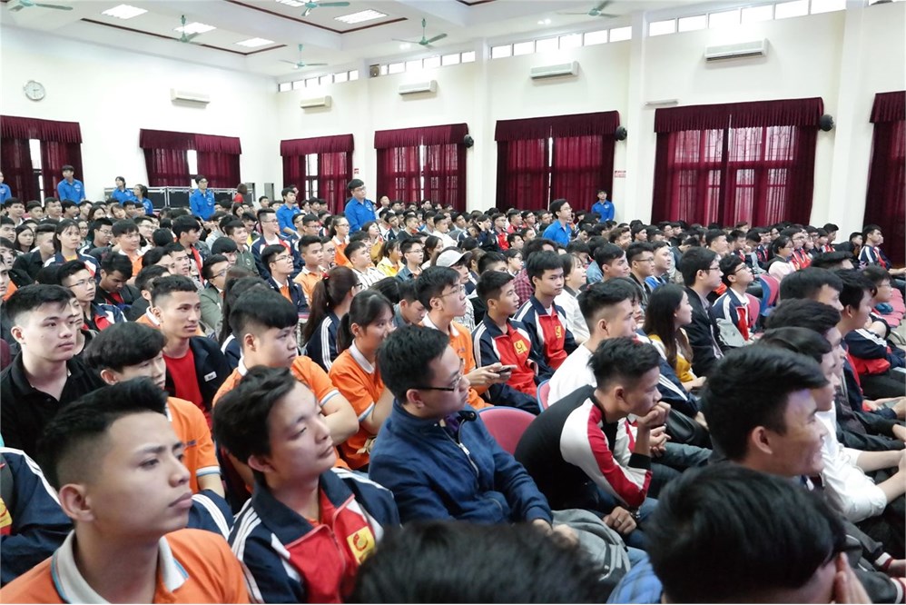 Hội thảo "Trở thành người tiên phong"