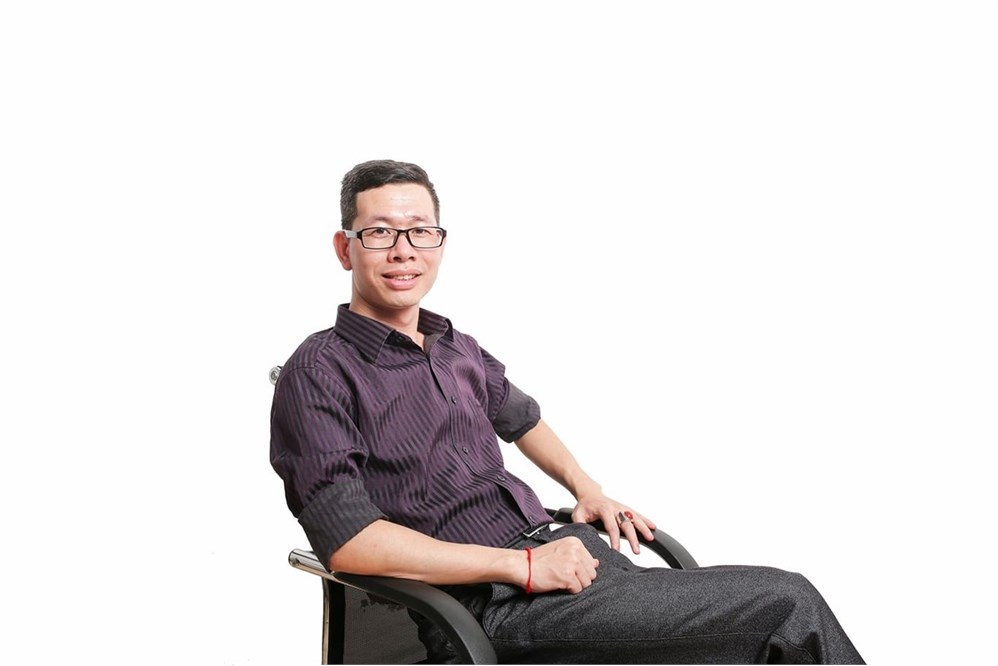 Nguyễn Huy Du - Tác giả sáng chế Đèn học thông minh The smart light