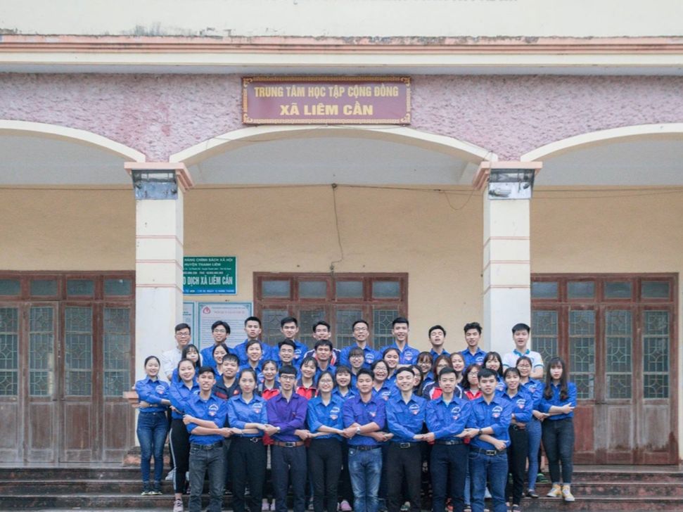 Tuổi trẻ khoa Công nghệ thông tin tình nguyện vì cuộc sống cộng đồng