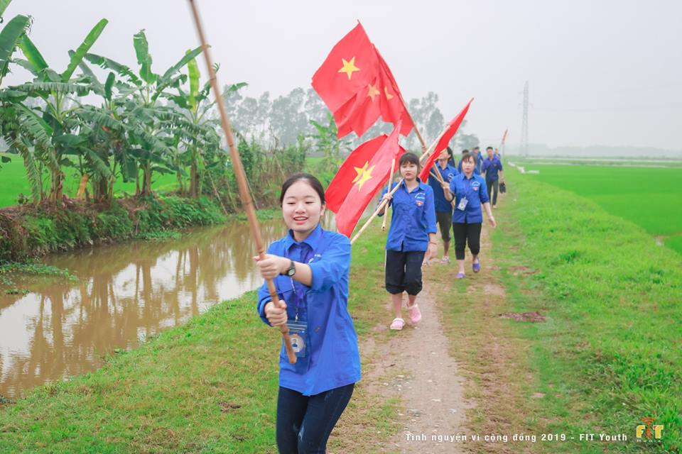 Tuổi trẻ khoa Công nghệ thông tin tình nguyện vì cuộc sống cộng đồng