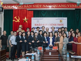 Đoàn chuyên gia đánh giá ngoài chương trình đào tạo đến khảo sát tại Khoa Công nghệ thông tin trường Đại học Công nghiệp Hà Nội