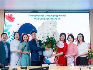 Khoa Công nghệ thông tin chúc mừng các nữ giảng viên nhân ngày Quốc tế Phụ nữ 8-3