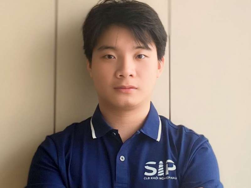 Nam sinh viên với ý tưởng kinh doanh sáng tạo từ vỏ trấu và xơ dừa