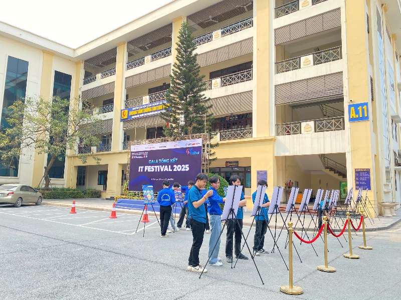 Trước thềm Gala IT Festival 2025: Triển lãm Công nghệ Thông tin rực rỡ sắc màu sáng tạo