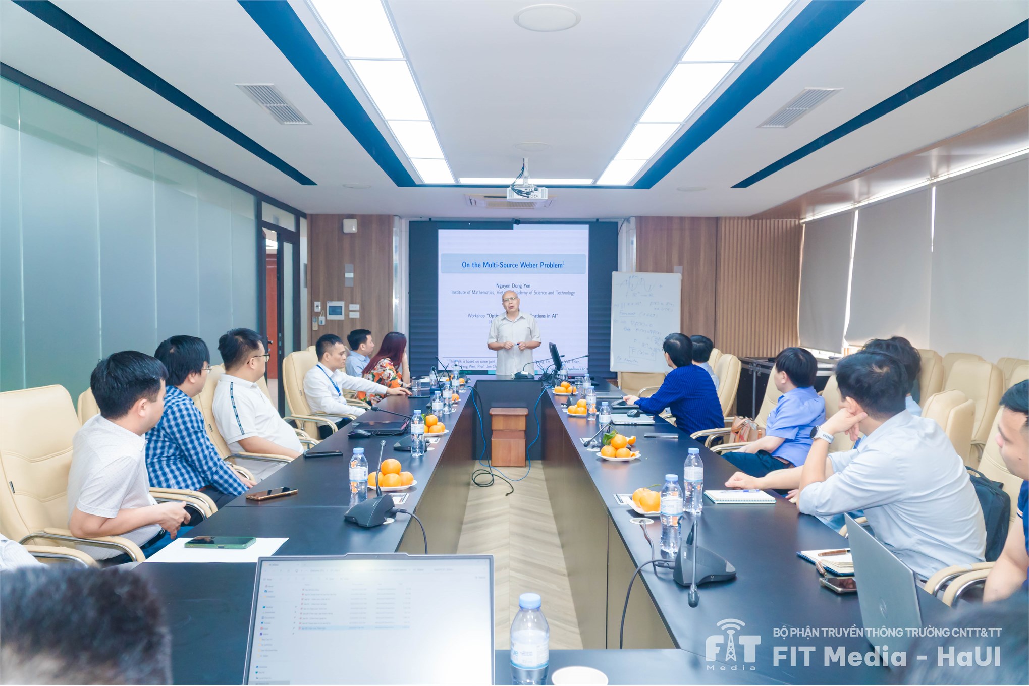Hội thảo Tối ưu hóa và Ứng dụng Học máy thành công rực rỡ tại SICT: Khơi dậy tiềm năng AI cho tương lai