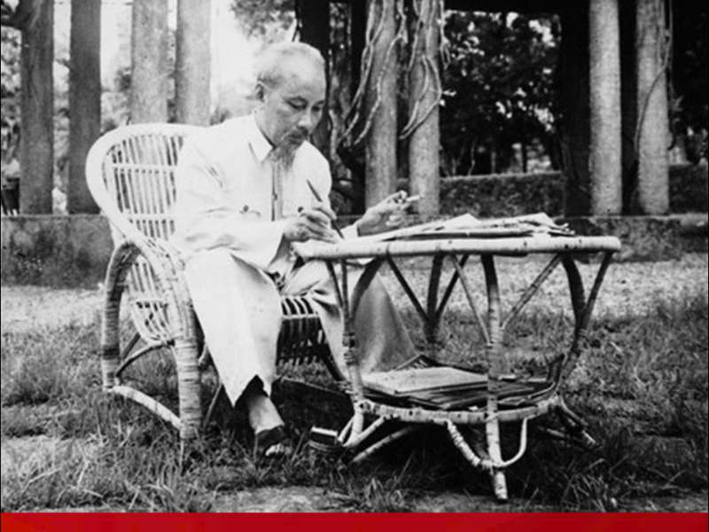 Kỷ niệm 135 năm ngày sinh Chủ tịch Hồ Chí Minh và chào mừng Đại hội đại biểu Đảng bộ Trường Đại học Công nghiệp Hà Nội lần thứ VIII, nhiệm kỳ 2025 – 2030, hướng tới Đại hội Đảng toàn quốc lần thứ XIV