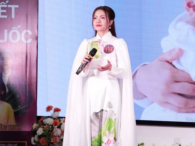 Giảng viên Trần Phương Nhung – Người truyền cảm hứng từ giảng đường đến sân khấu âm nhạc