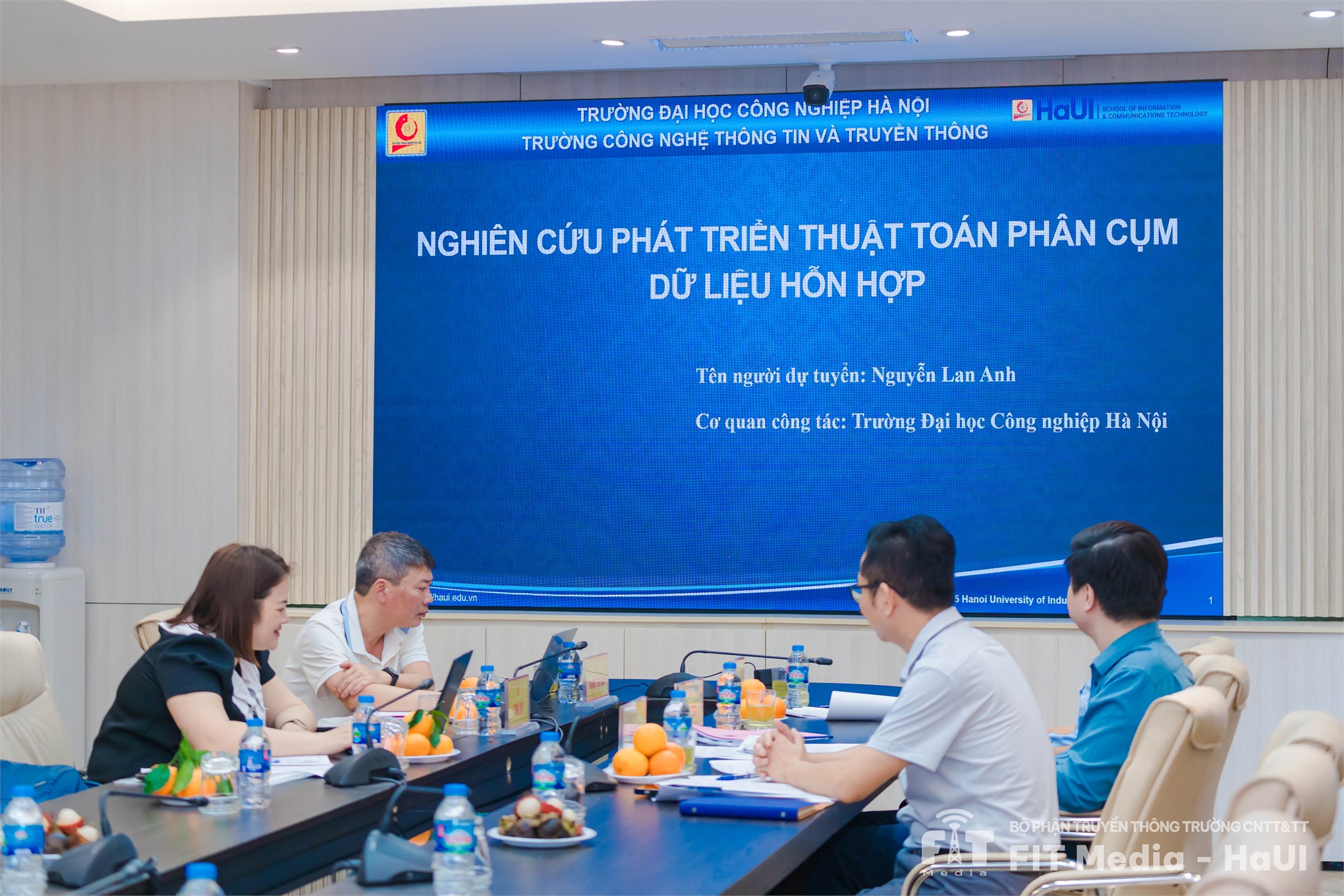 Xét tuyển Nghiên cứu sinh đợt 2 năm 2025 – Ngành Hệ thống thông tin: Định hướng nghiên cứu hiện đại, đa dạng và đầy tiềm năng