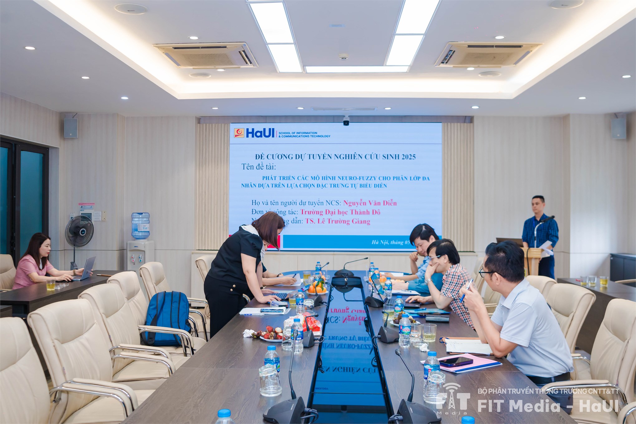Xét tuyển Nghiên cứu sinh đợt 2 năm 2025 – Ngành Hệ thống thông tin: Định hướng nghiên cứu hiện đại, đa dạng và đầy tiềm năng