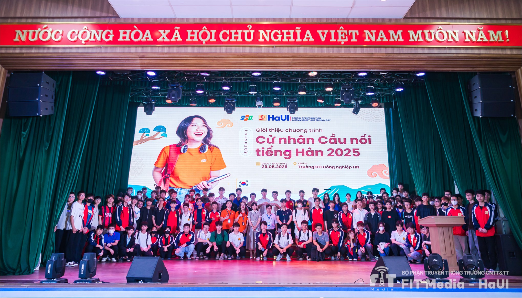 Hội thảo “Hành trang Cử nhân Công nghệ thông tin cho thị trường Hàn Quốc” – Cơ hội và định hướng nghề nghiệp quốc tế cho sinh viên SICT
