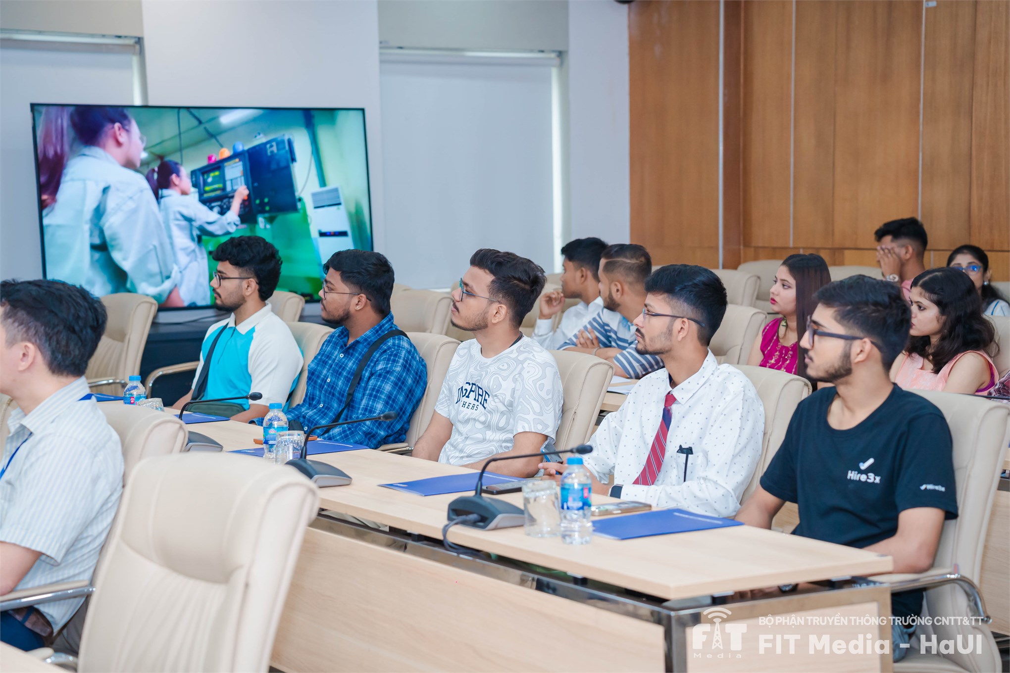 Chào đón đoàn công tác Trường Đại học JIS, Ấn Độ tham gia chương trình trao đổi sinh viên với Trường Đại học Công nghiệp Hà Nội