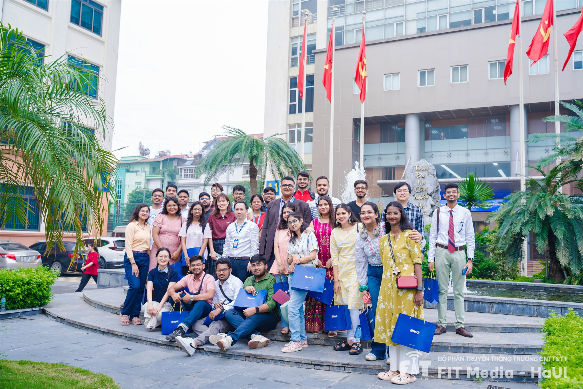 Chào đón đoàn công tác Trường Đại học JIS, Ấn Độ tham gia chương trình trao đổi sinh viên với Trường Đại học Công nghiệp Hà Nội
