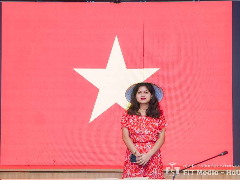 Giao lưu văn hóa và trải nghiệm truyền thống Việt Nam: Khi sinh viên JIS và HaUI cùng thắp lên những ký ức đẹp