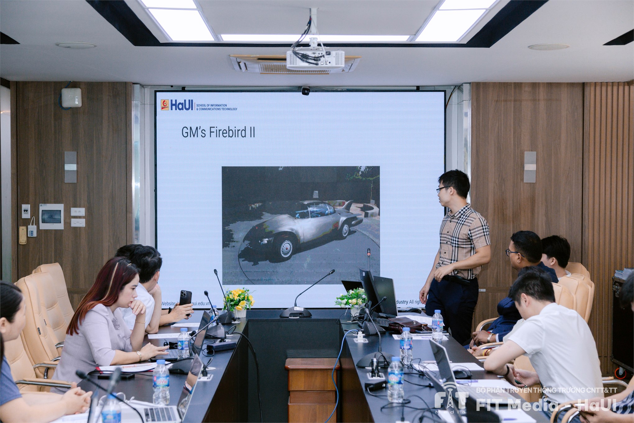 Hội thảo khoa học Quốc tế - Các mô hình Trí tuệ nhân tạo lai và Ứng dụng