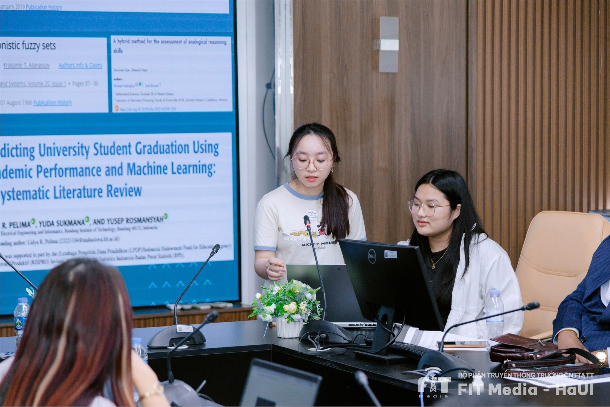Hội thảo khoa học Quốc tế - Các mô hình Trí tuệ nhân tạo lai và Ứng dụng