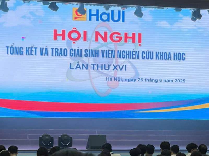 Tổng kết hoạt động nghiên cứu khoa học sinh viên năm học 2024-2025