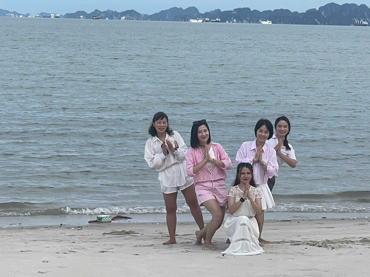 CHUYẾN THĂM QUAN NGHĨ DƯỠNG TẠI VINPERAL HẠ LONG - HÀNH TRÌNH ĐÁNG NHỚ – KHI TẬP THỂ SICT (HAUI)CÙNG NHAU GẮN KẾT