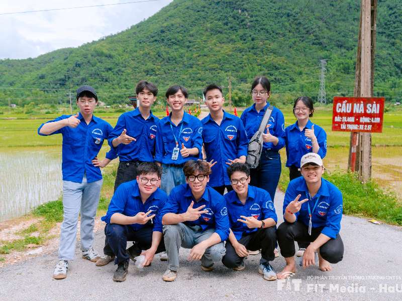 Mùa hè xanh 2025: Hành trình của trái tim và trách nhiệm cộng đồng