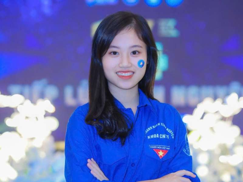 Nguyễn Trang Nhung – Nữ sinh Hệ thống thông tin xuất sắc, vững vàng tri thức – kiên định tương lai