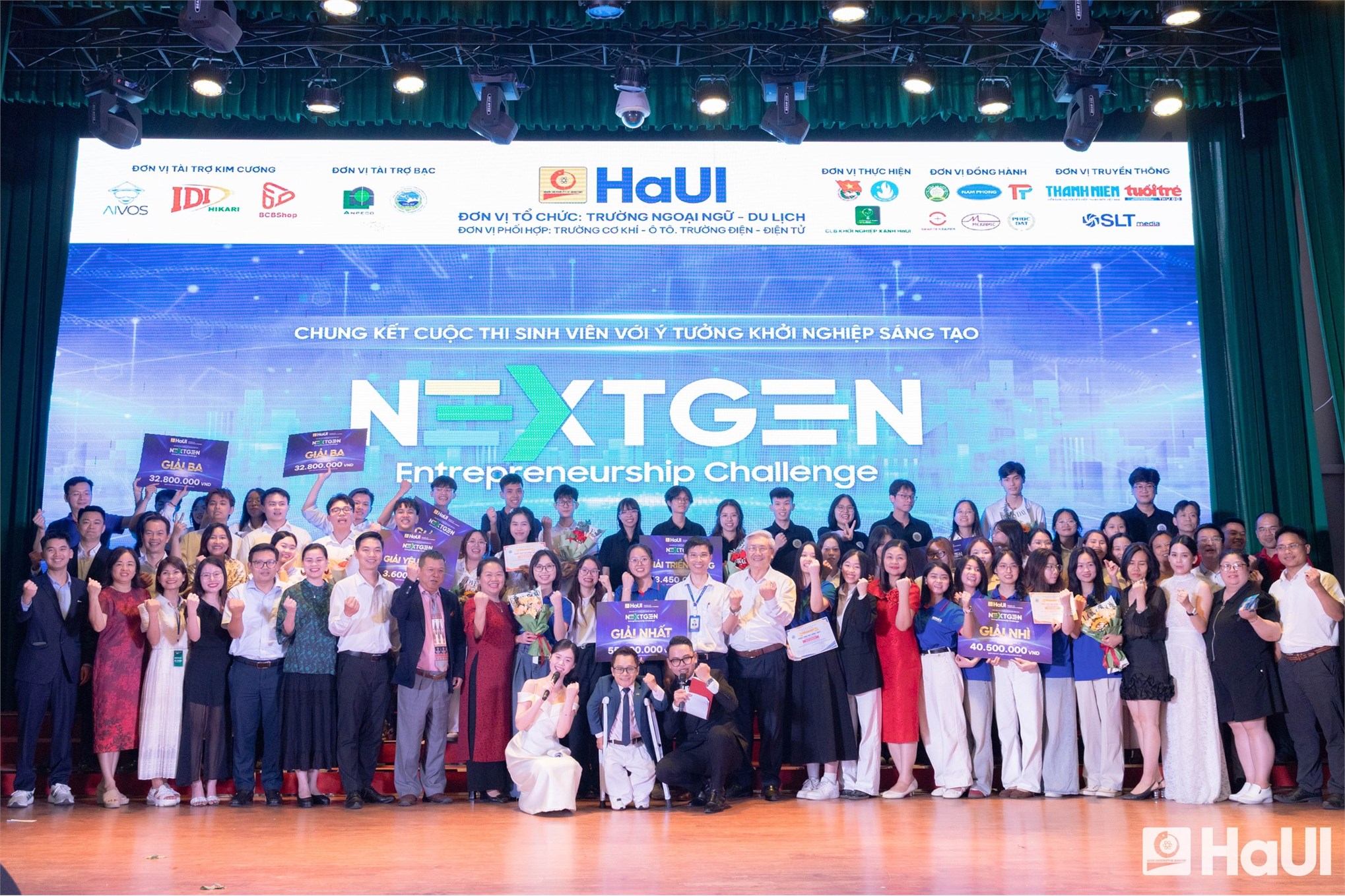 Chúc mừng đội thi AutoML – Trường Công nghệ Thông tin và Truyền thông, Trường Đại học Công nghiệp Hà Nội – Xuất sắc đạt giải Triển vọng tại Chung kết NextGen Entrepreneurship Challenge 2025!