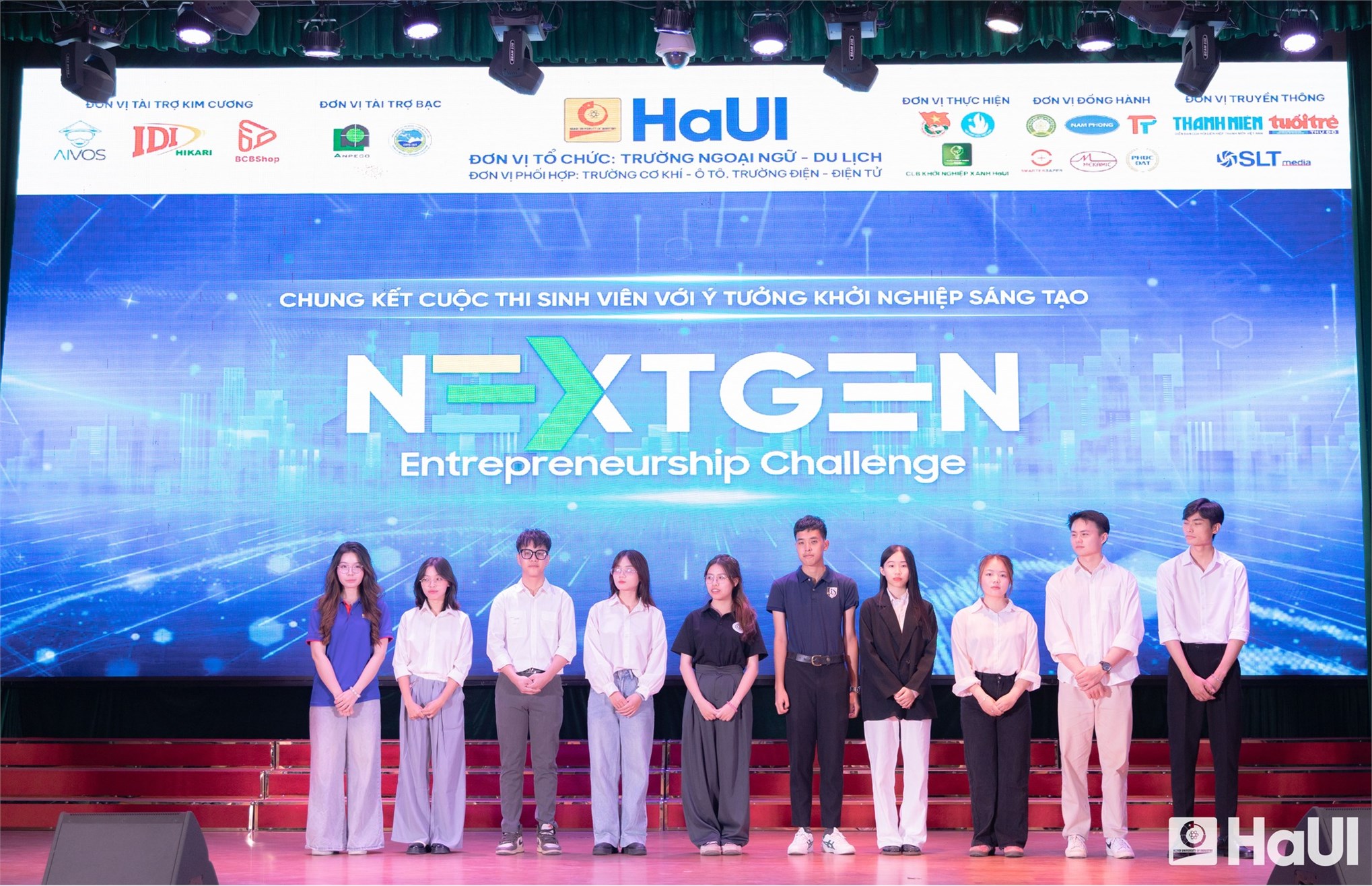 Chúc mừng đội thi AutoML – Trường Công nghệ Thông tin và Truyền thông, Trường Đại học Công nghiệp Hà Nội – Xuất sắc đạt giải Triển vọng tại Chung kết NextGen Entrepreneurship Challenge 2025!