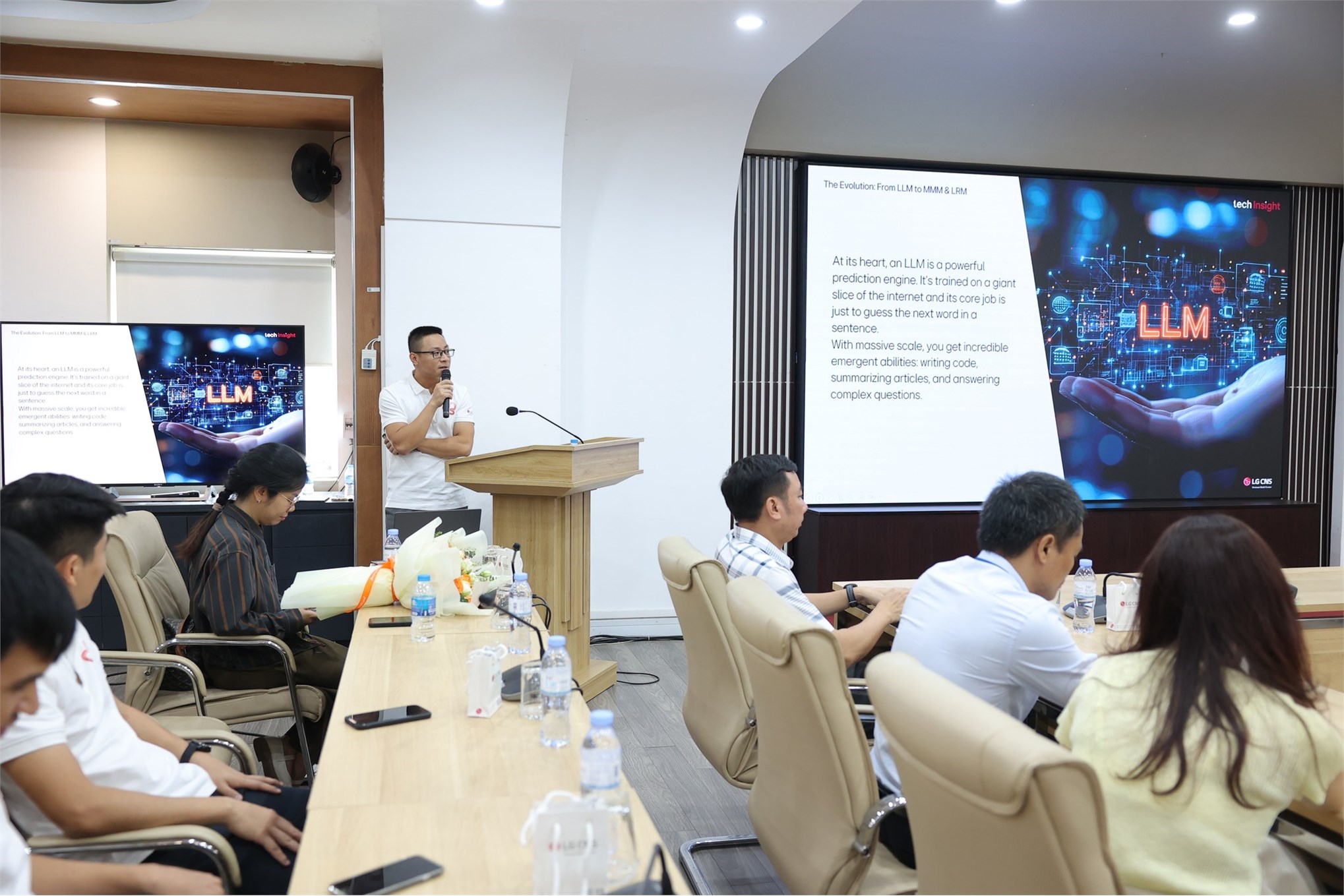 Tech Insight 2025 – Đồng kiến tạo tri thức, kết nối cộng đồng, nuôi dưỡng nhân tài số