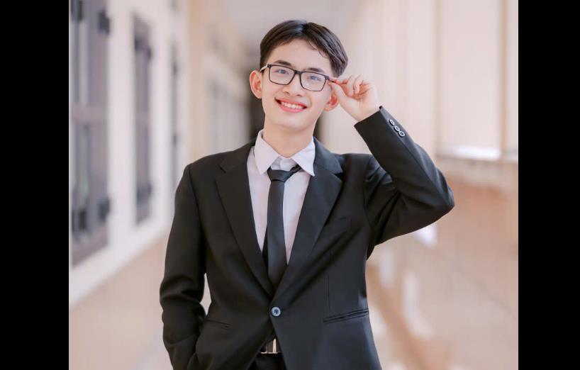 Vinh danh thủ khoa đầu vào K20 - SICT-HaUI