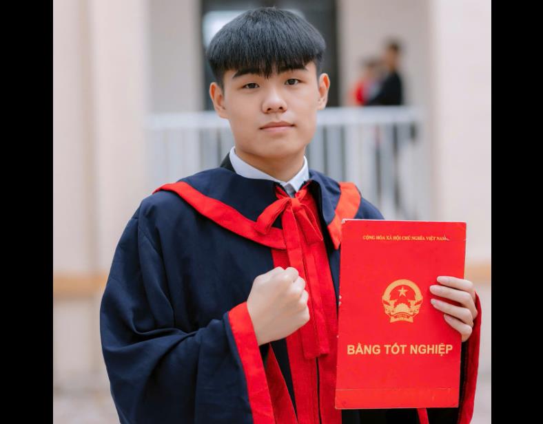 Vinh danh thủ khoa đầu vào K20 - SICT-HaUI