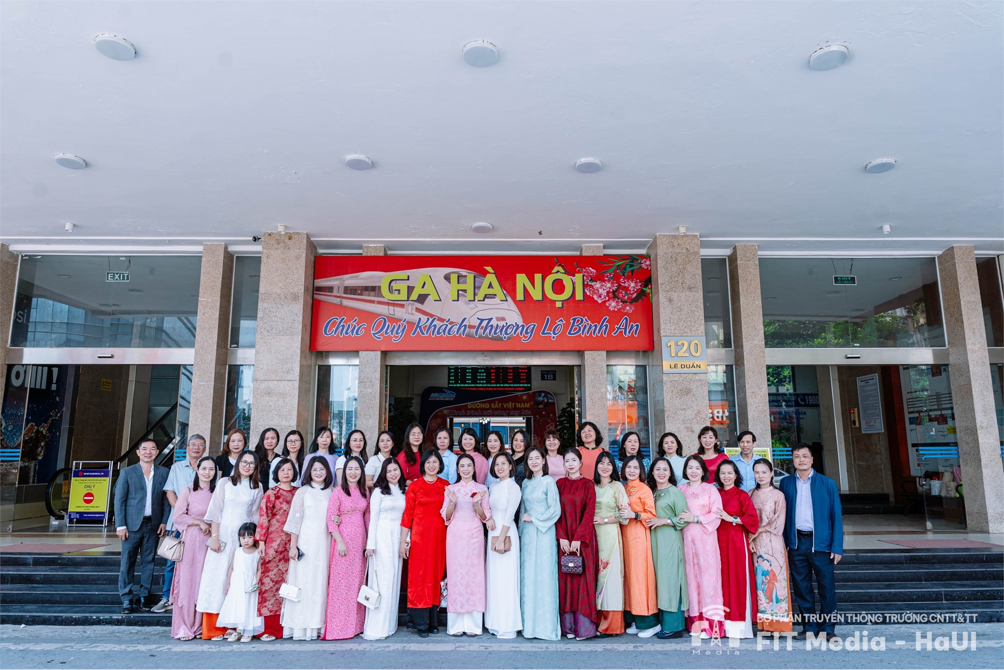 Hành trình “Từ 5 Cửa Ô đến Miền Quan Họ Bắc Ninh” – Dấu ấn đẹp trong chuỗi hoạt động chào mừng Ngày Phụ nữ Việt Nam 20/10