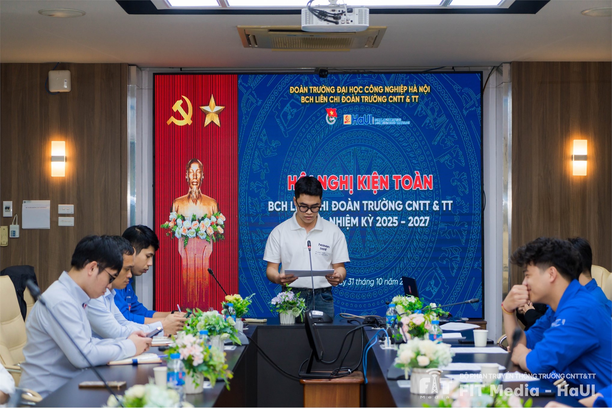 Chúc mừng hội nghị kiện toàn lần thứ 1 - BCH Liên chi đoàn trường CNTT&TT nhiệm kỳ 2024-2027