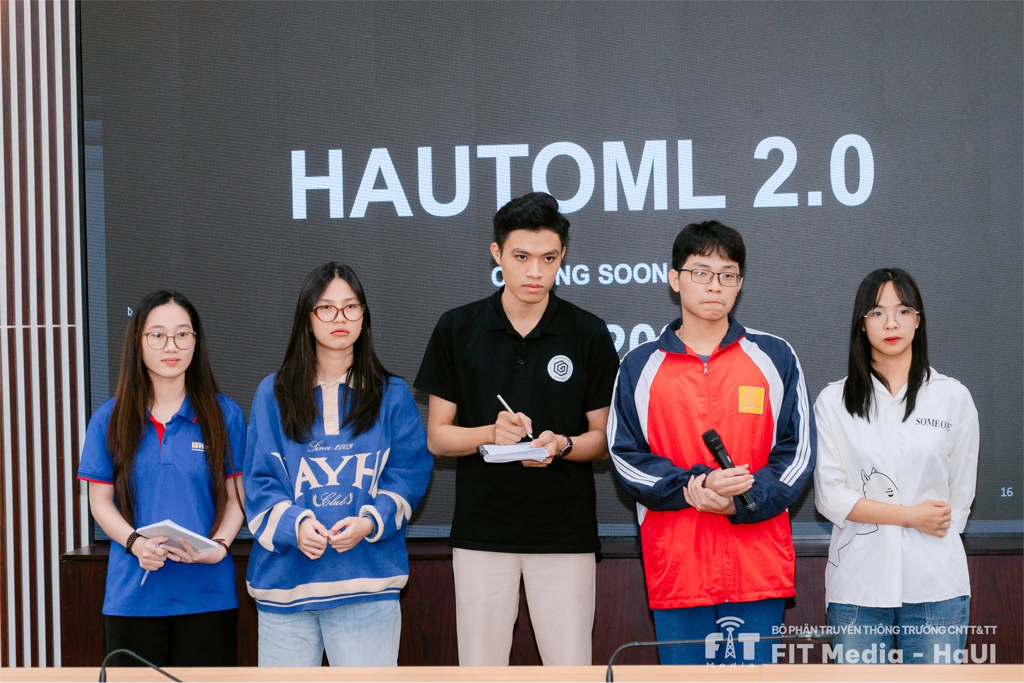 HAutoML – Niềm tự hào của SICT tại HaUI Startup Mindset 2025