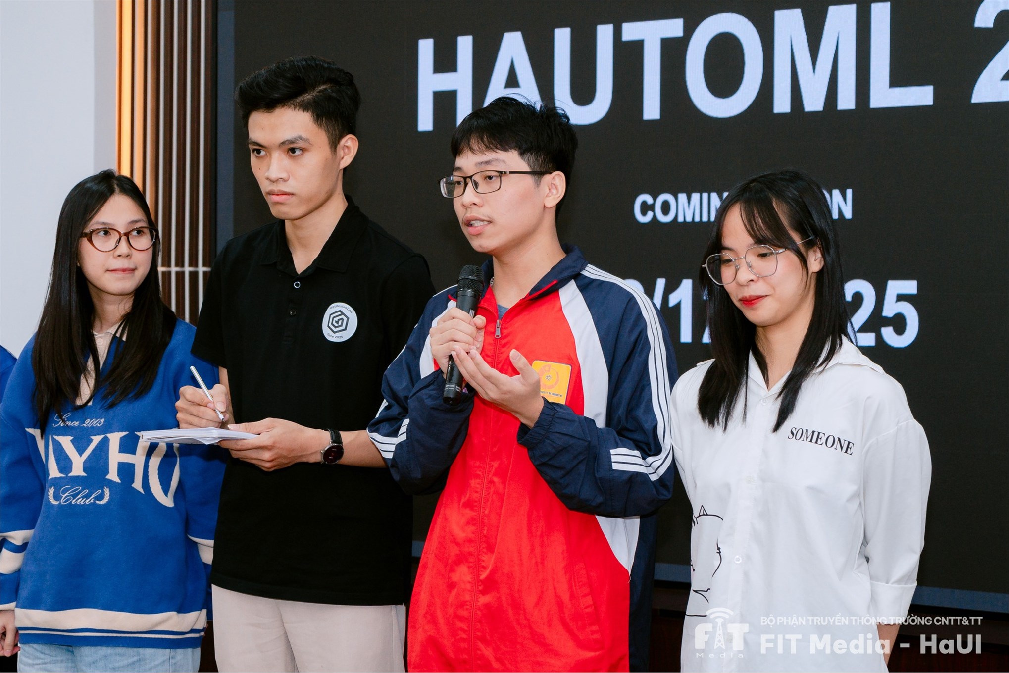 HAutoML – Niềm tự hào của SICT tại HaUI Startup Mindset 2025