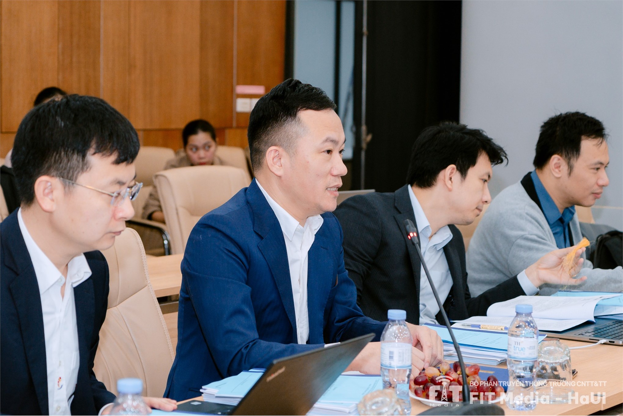 HAutoML – Niềm tự hào của SICT tại HaUI Startup Mindset 2025