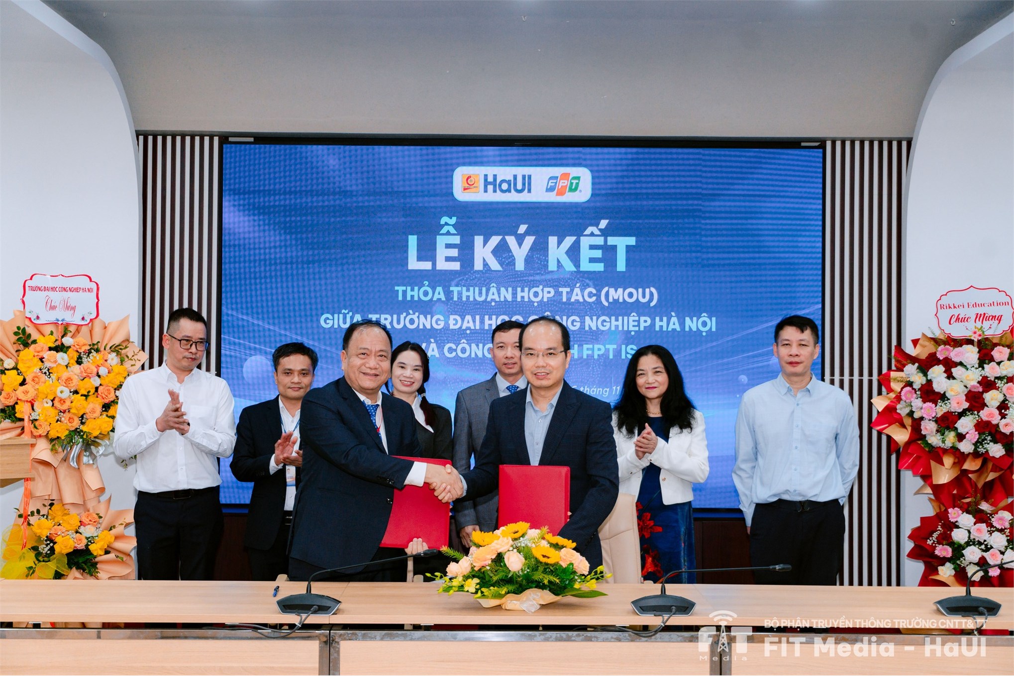 Lễ ra mắt Trung tâm Nghiên cứu và Ứng dụng trí tuệ nhân tạo - Bước tiến chiến lược trong hệ sinh thái đổi mới sáng tạo của HaUI