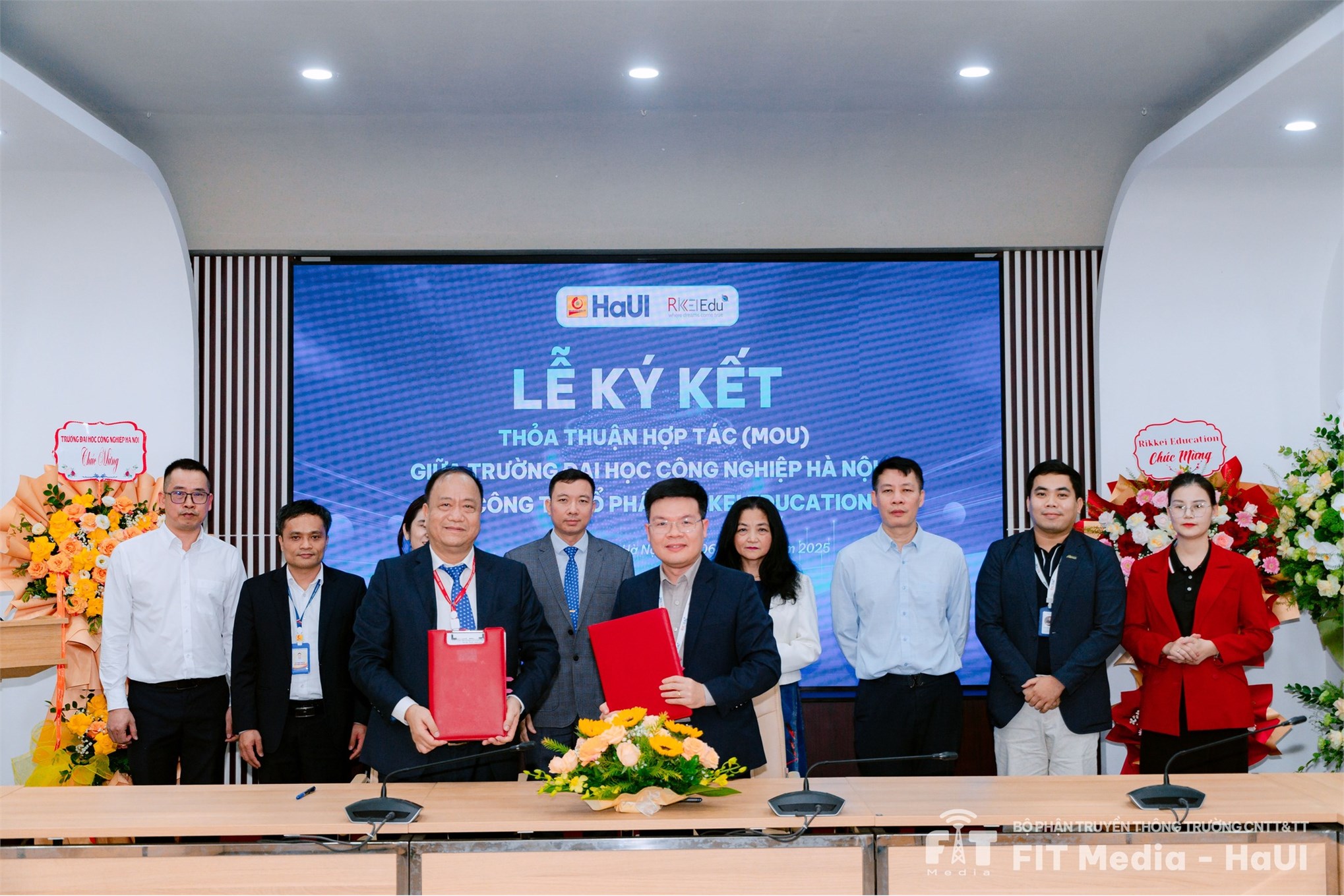 Lễ ra mắt Trung tâm Nghiên cứu và Ứng dụng trí tuệ nhân tạo - Bước tiến chiến lược trong hệ sinh thái đổi mới sáng tạo của HaUI