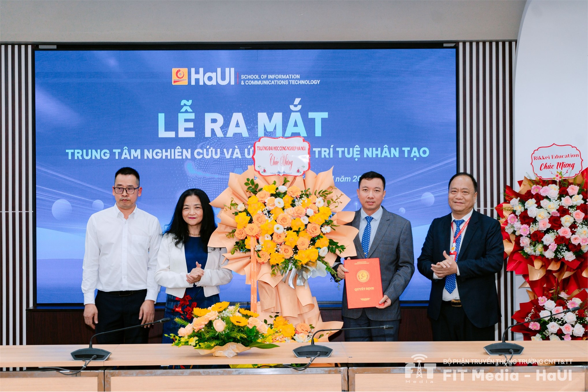 Lễ ra mắt Trung tâm Nghiên cứu và Ứng dụng trí tuệ nhân tạo - Bước tiến chiến lược trong hệ sinh thái đổi mới sáng tạo của HaUI