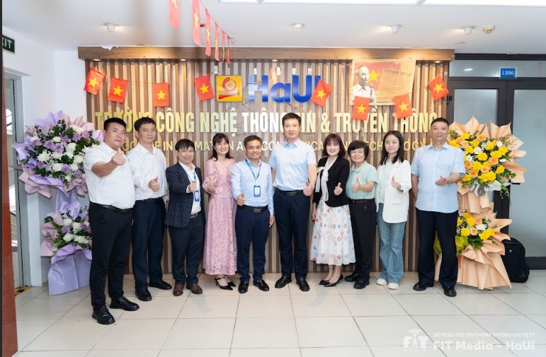 SICT-HaUI tiếp đón và làm việc với đoàn công tác Đại học Chang An – Trung Quốc: Thúc đẩy hợp tác giáo dục quốc tế