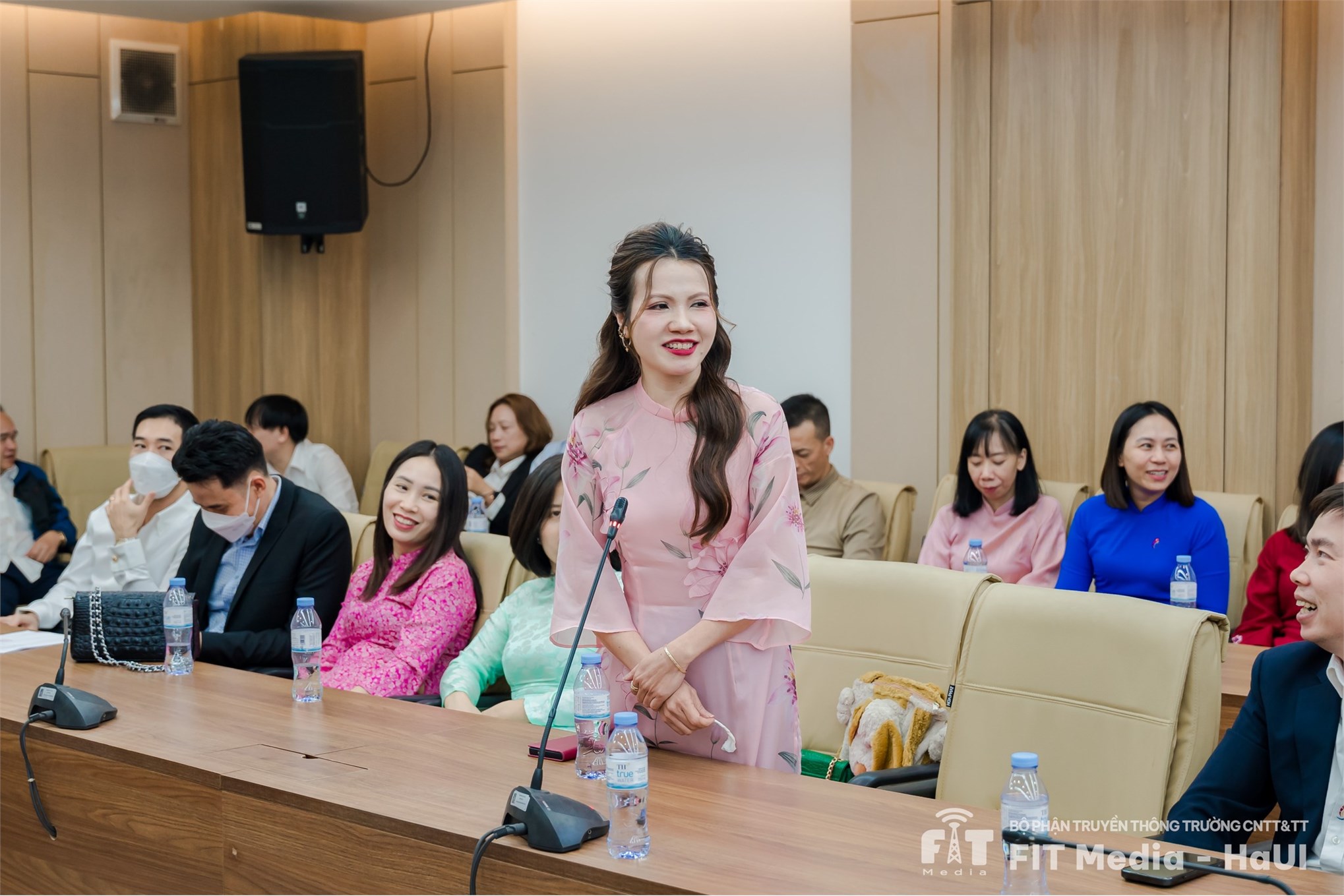 Đại hội công đoàn bộ phận Trường Công nghệ thông tin và Truyền thông nhiệm kỳ 2025–2030 diễn ra thành công tốt đẹp