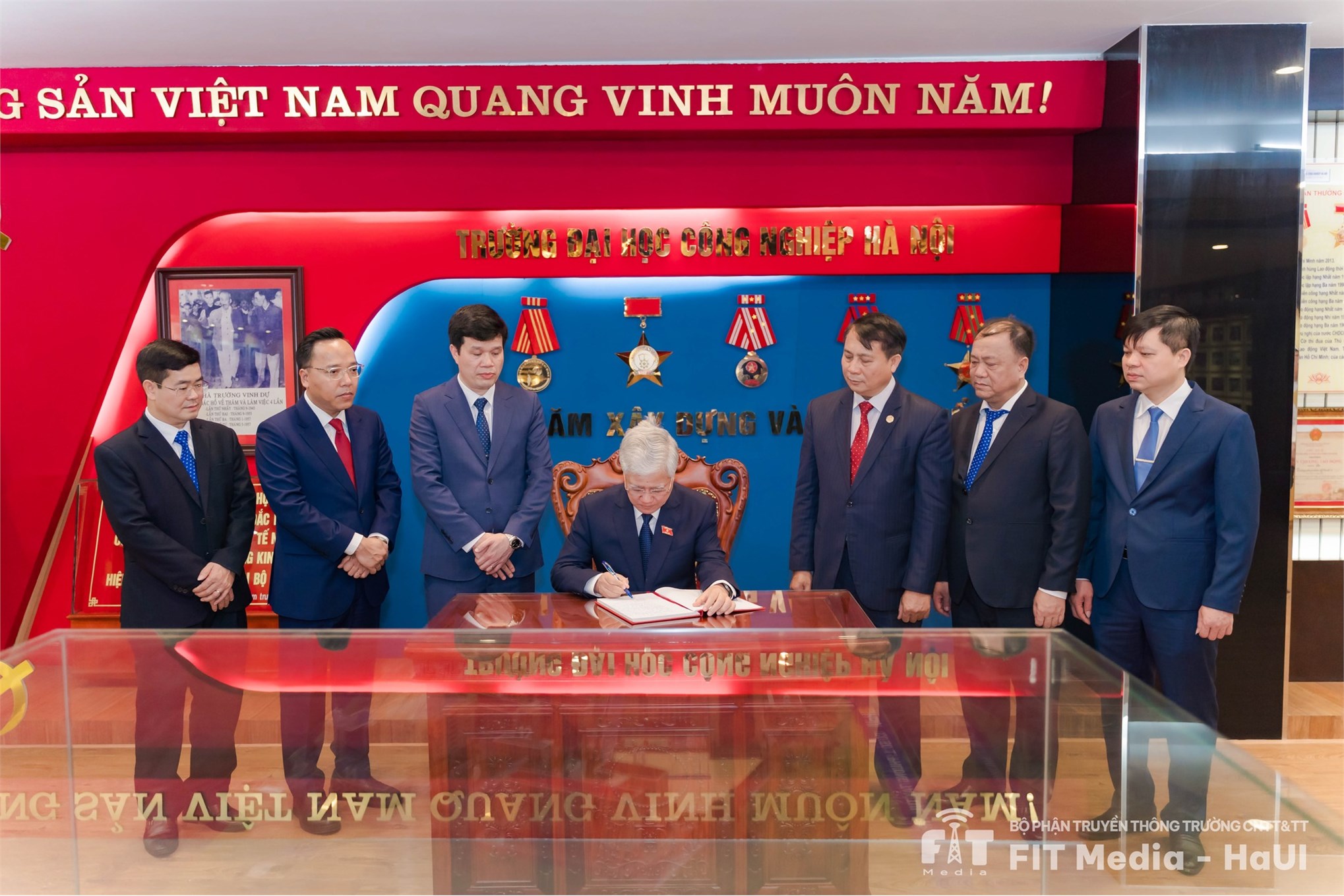 Kỷ niệm ngày nhà giáo việt nam 20/11 và ngày hội đại đoàn kết toàn dân tộc năm 2025