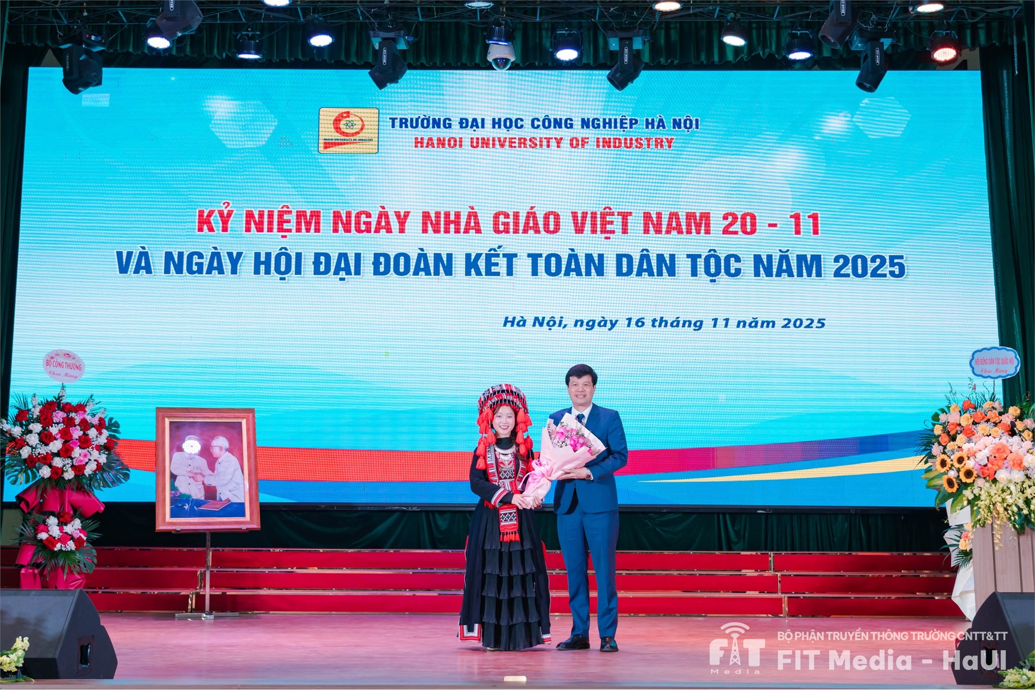 Kỷ niệm ngày nhà giáo việt nam 20/11 và ngày hội đại đoàn kết toàn dân tộc năm 2025