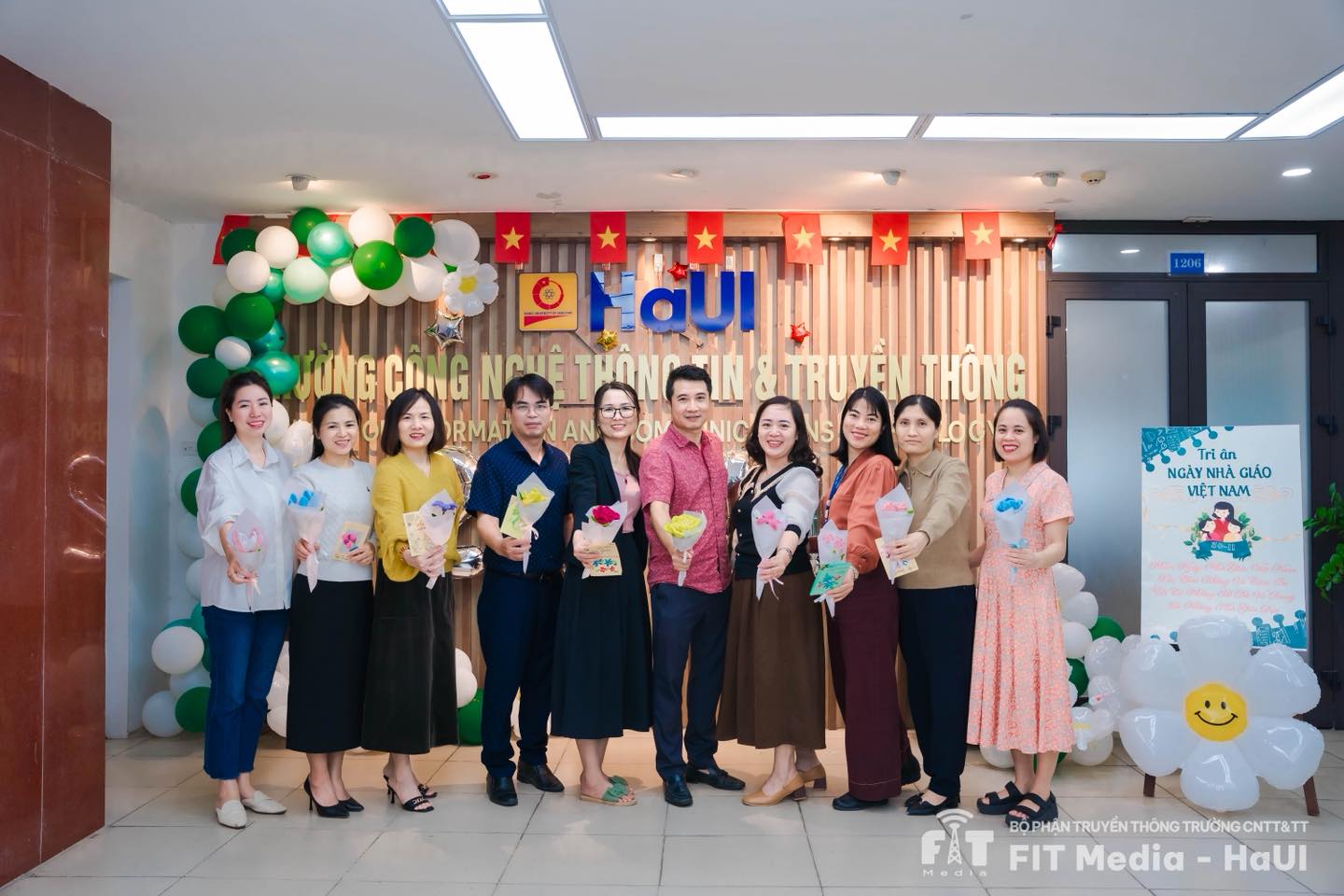 Tổng hợp các bài dự thi cuộc thi “SICT Teachers' day”