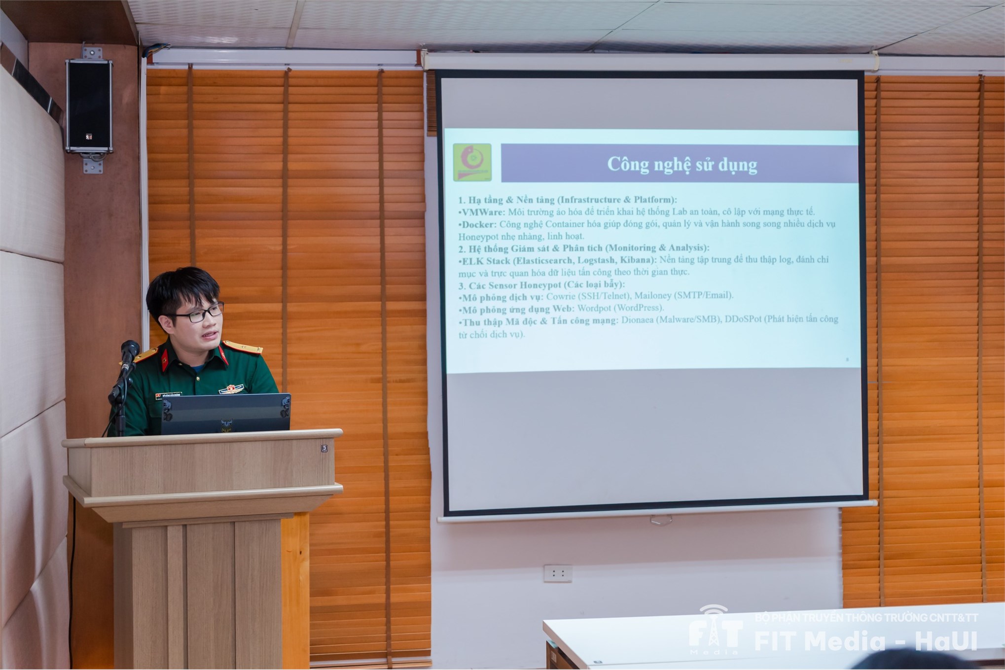 Chúc mừng buổi bảo vệ đề án tốt nghiệp thạc sĩ ngành Hệ thống thông tin thành công tốt đẹp