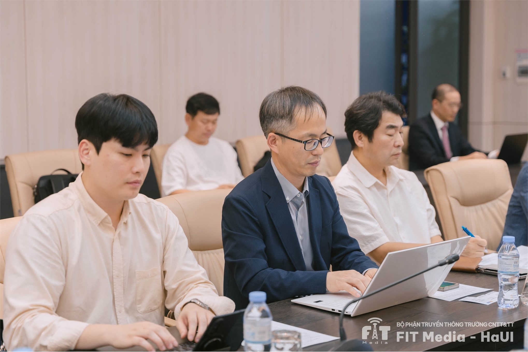 HaUI tiếp và làm việc với Đoàn chuyên gia Hàn Quốc trong khuôn khổ chương trình hợp tác ODA