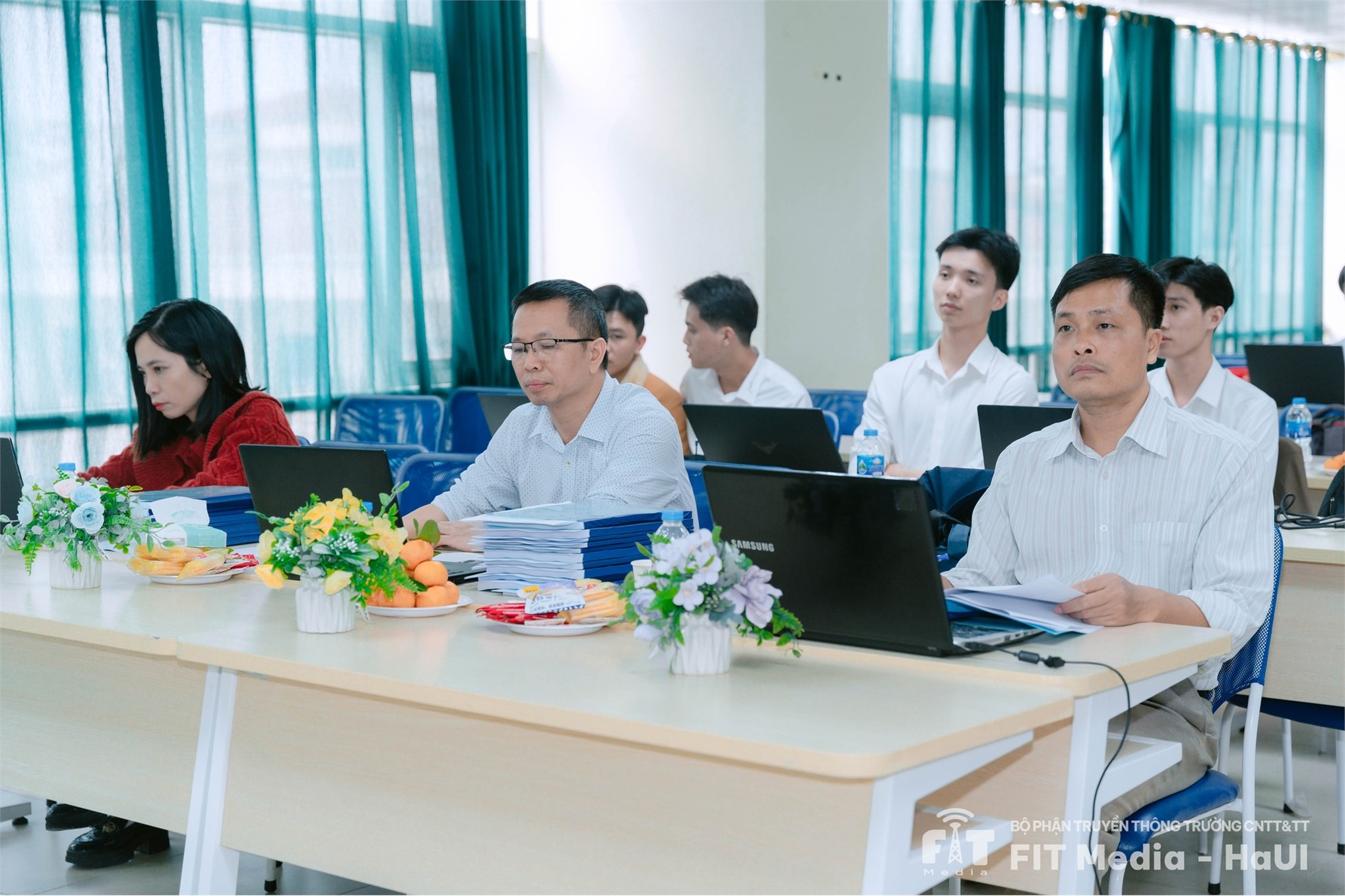 Lễ Bảo vệ đồ án tốt nghiệp Học kỳ I - Dấu mốc trưởng thành của sinh viên Trường SICT