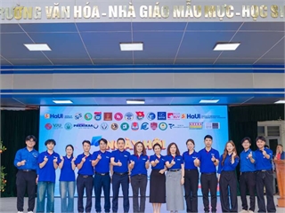 Trường Công nghệ thông tin và Truyền thông – Đại học Công nghiệp Hà Nội tư vấn tuyển sinh tại Trường THPT Thượng Cát