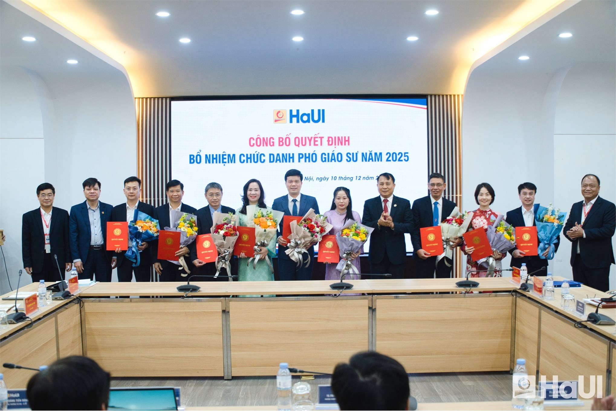 Tôn vinh tân Phó Giáo sư năm 2025 – SICT khẳng định tầm vóc học thuật trong hệ thống Đại học Công nghiệp Hà Nội