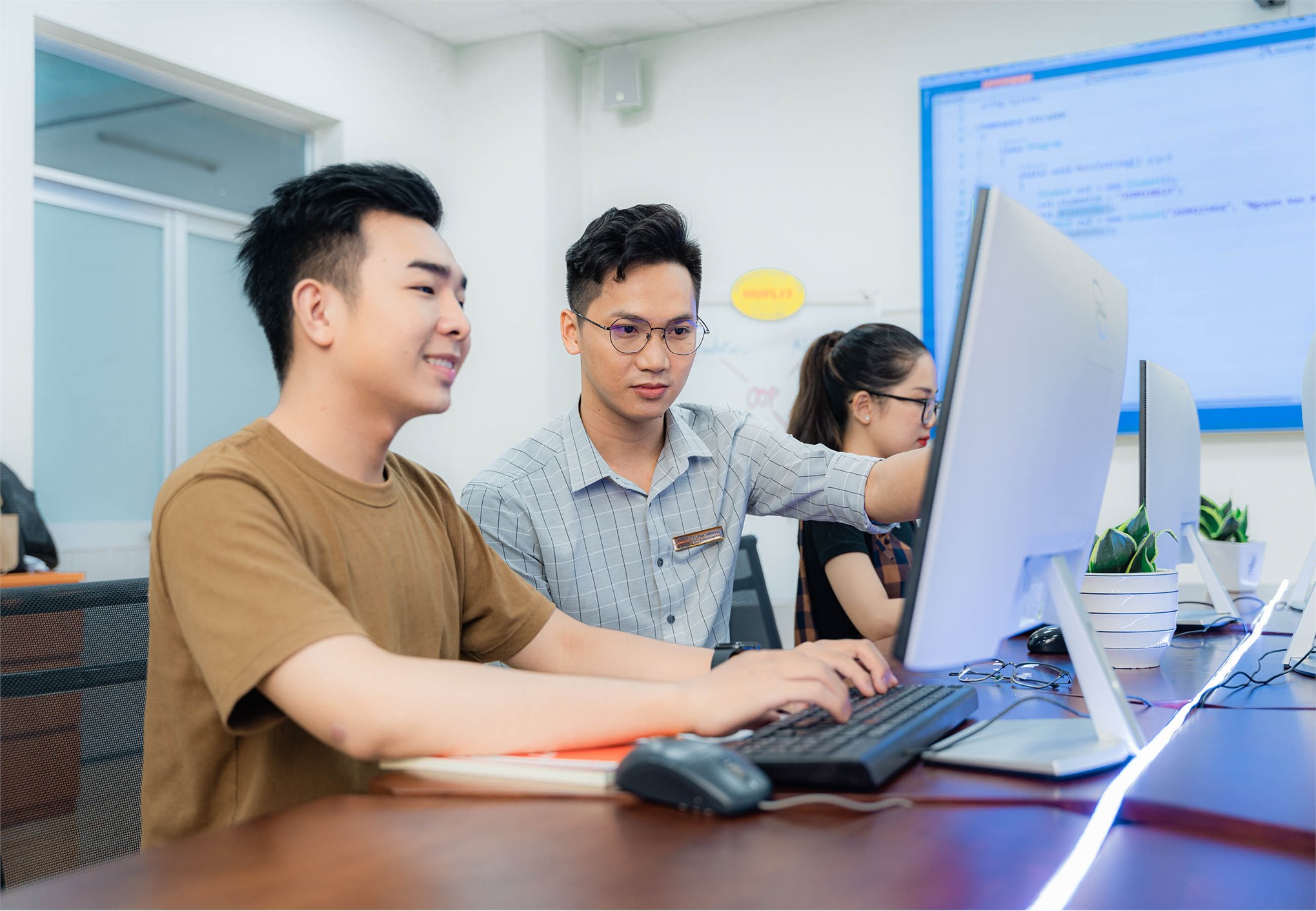 Triết lý đào tạo và định hướng ứng dụng của chương trình Khoa học Máy tính (tiếng Anh) tại HaUI