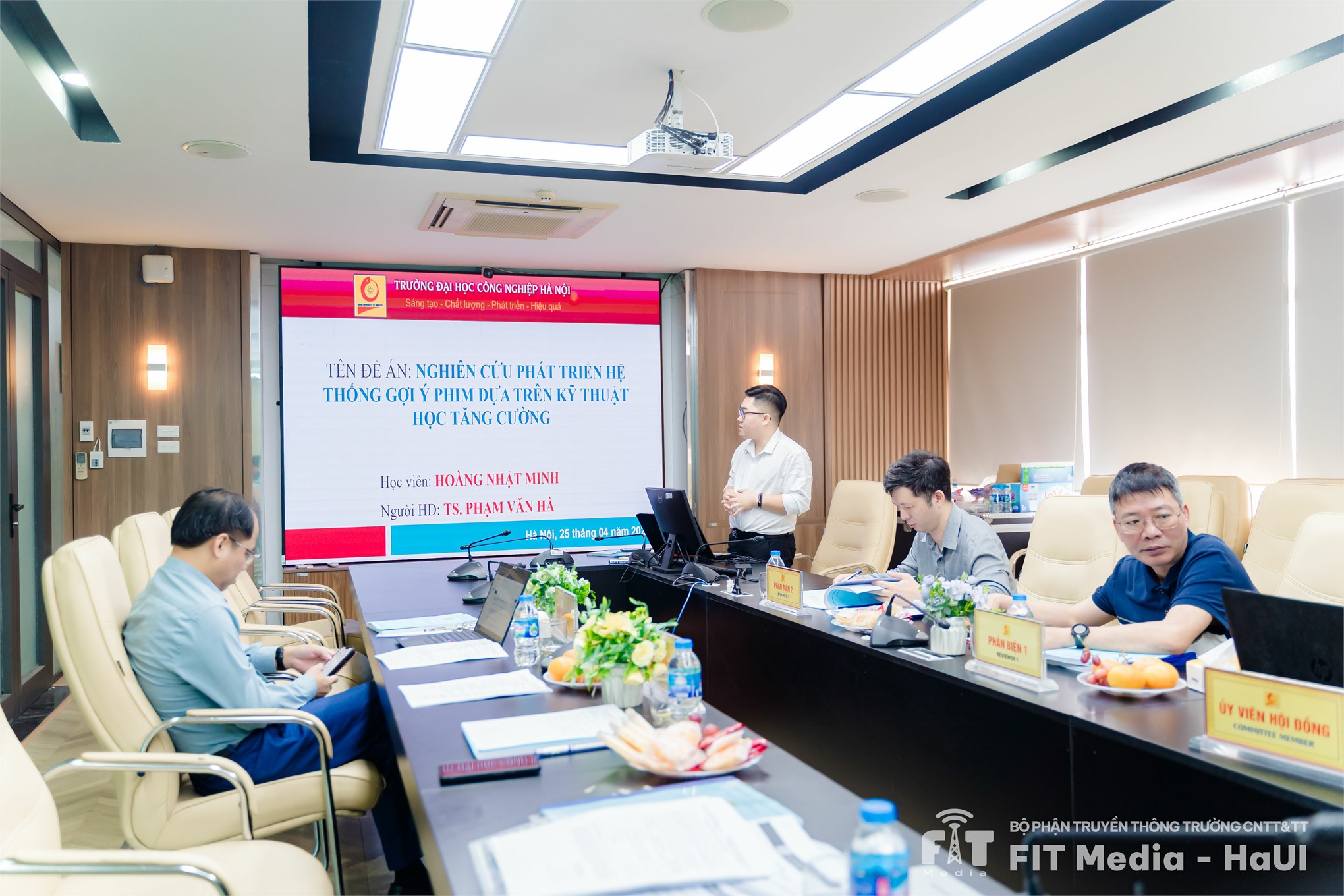 Chương trình Thạc sĩ Hệ thống thông tin tại SICT – HaUI: Định hướng nghiên cứu ứng dụng gắn với thực tiễn chuyển đổi số