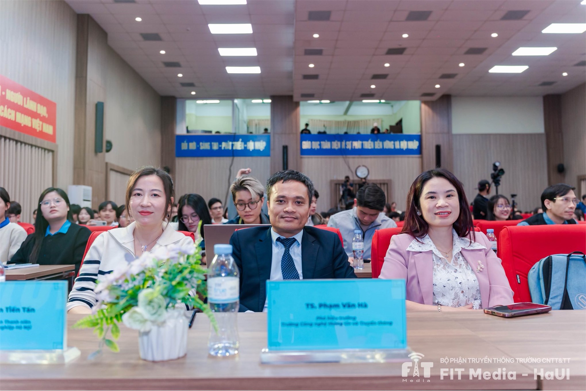 Tổng kết Gala IT Festival – AI Horizon: Hành trình của đam mê, sáng tạo và khát vọng bứt phá